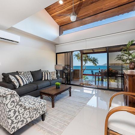 NEWLY remodeled 3 BR Ocean Front Condo in Flamingo! Playa Flamingo Esterno foto